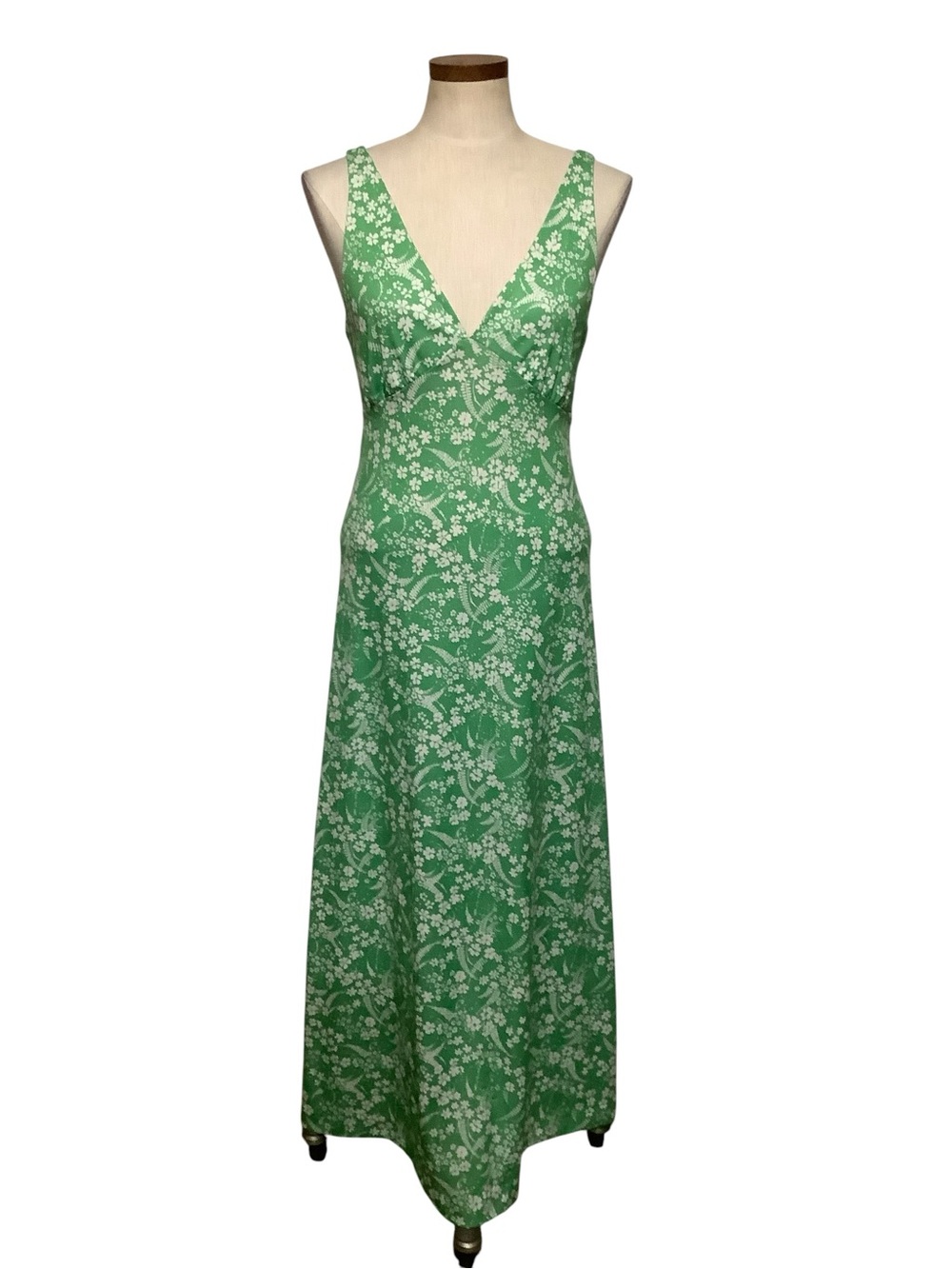Vintage Travel Lite by Boutique Green And White Floral Maxi Dress Petite Boho